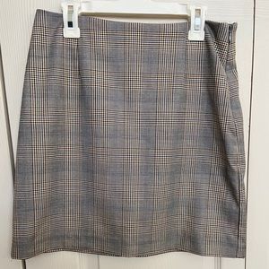 Dynamite plaid skirt